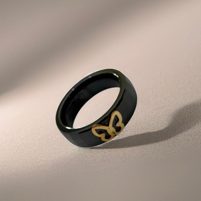 Black Resin Ring with 18K gold motif