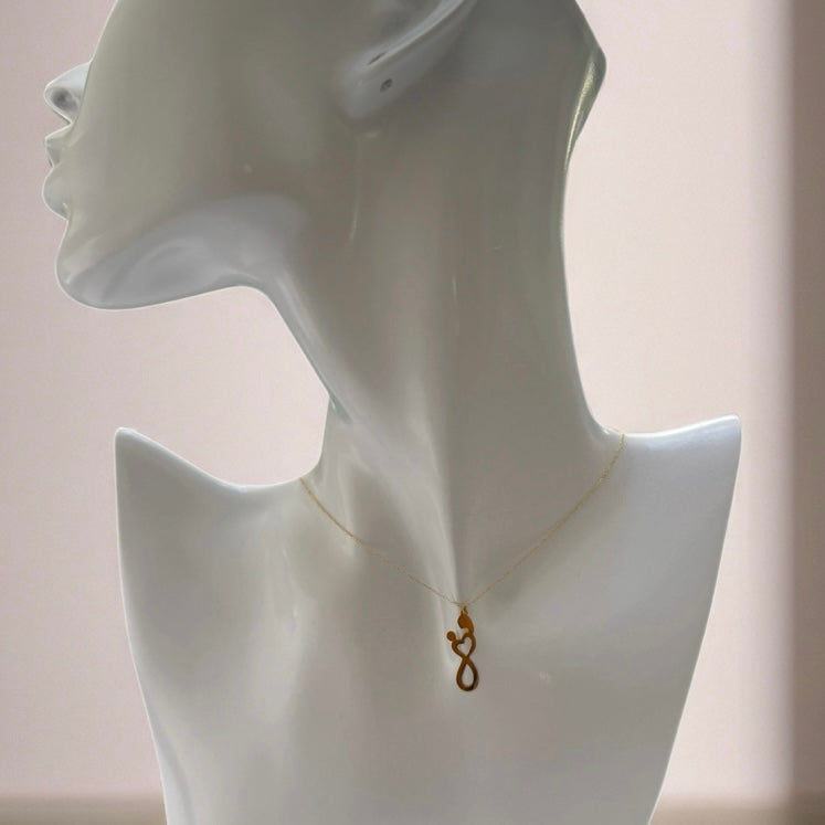 18K Gold Mother Lover Necklace