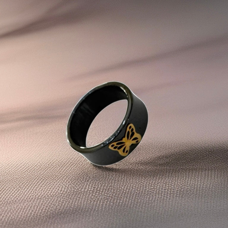 Black Resin Ring with 18K gold motif