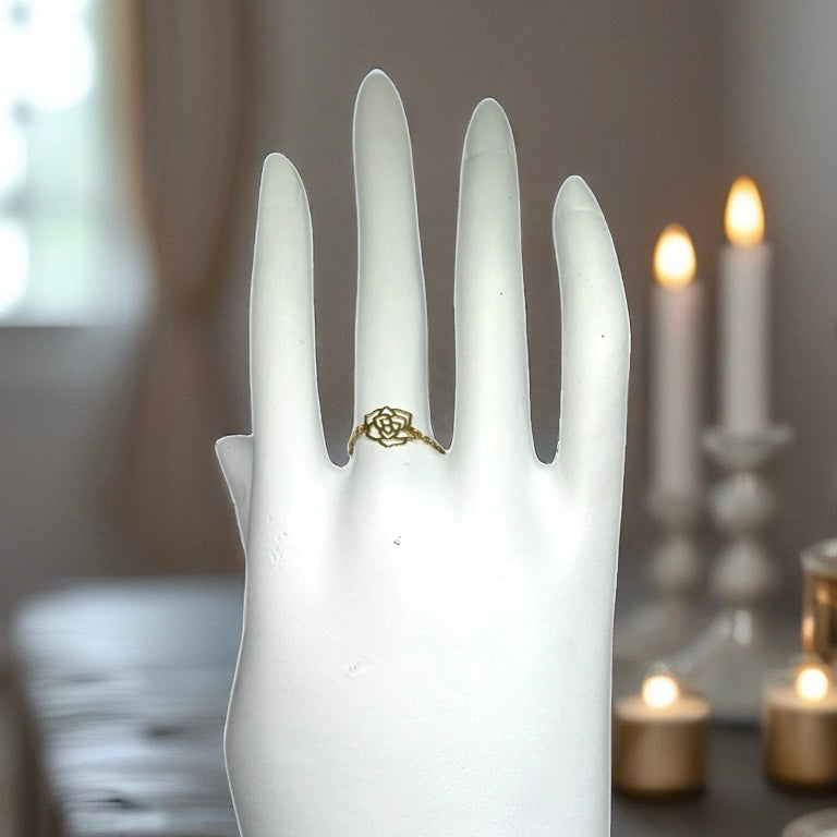 18K Chain and Motif Ring